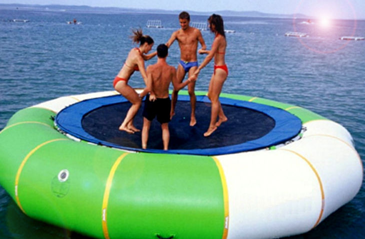 I migliori trampolini gonfiabili ad acqua