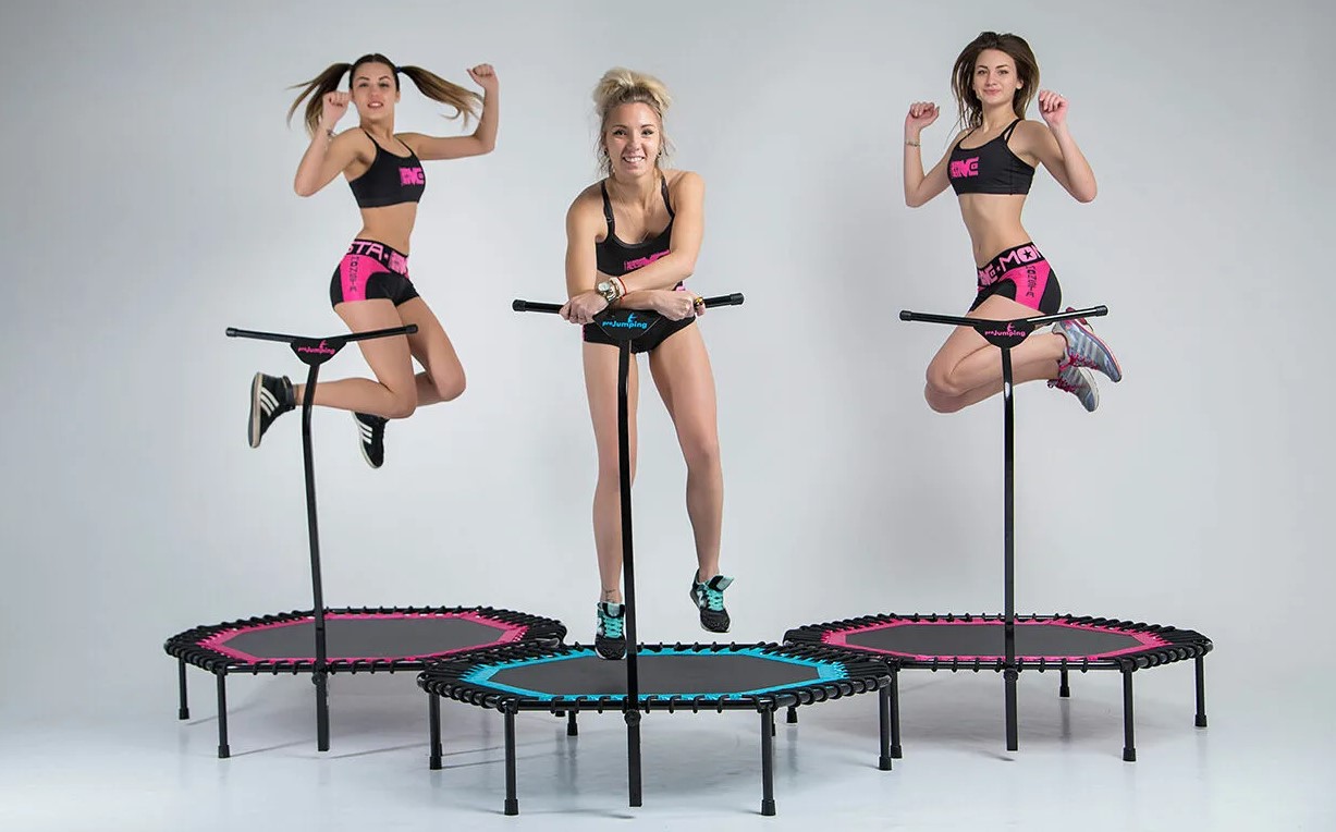 Migliori trampolini elastici con maniglia per il jumping fitness